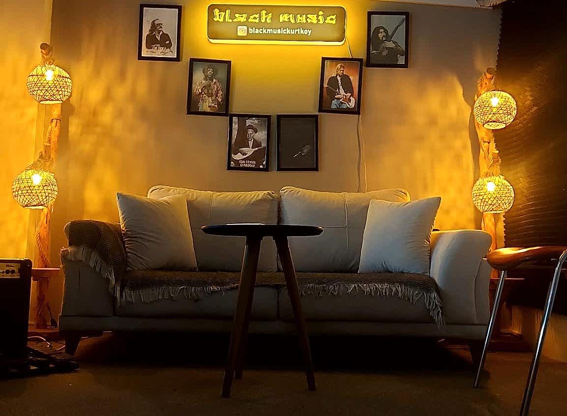 Black Music Sanat Okulu